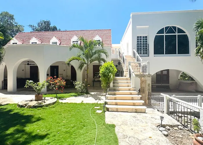 Luxury Playacar - Walk To & 5th Ave Holiday home Playa del Carmen