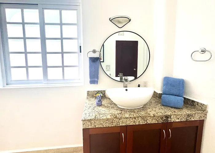 Luxury Playacar - Walk To & 5th Ave