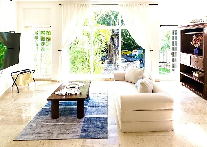 Luxury Playacar - Walk To & 5th Ave Holiday home *